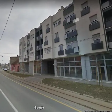 Passenger Self Check-In Apartment Osijek Exterior photo