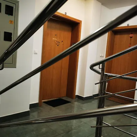 Passenger Self Check-In Apartment Osijek Exterior photo